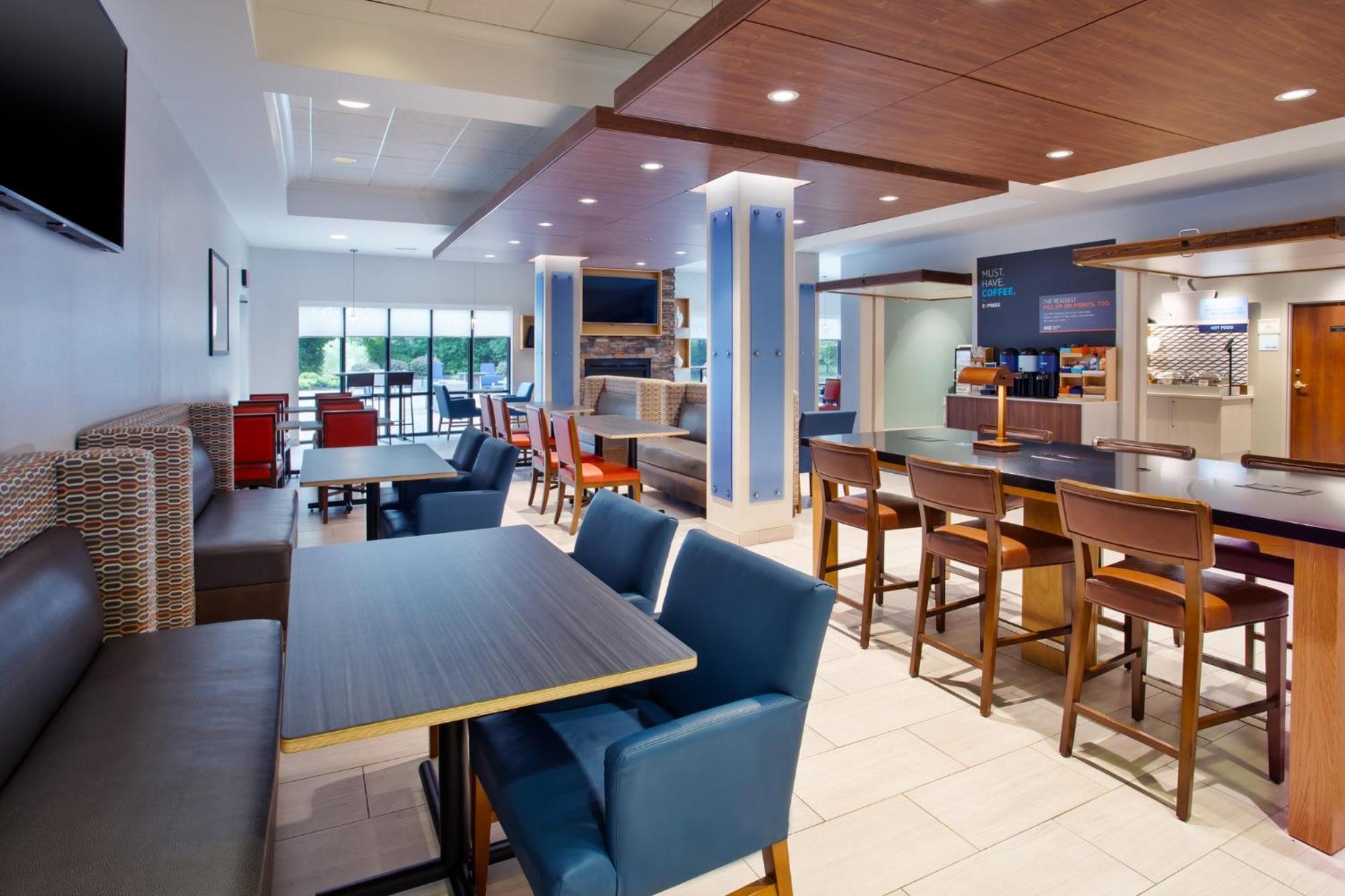 Holiday Inn Express Hotel & Suites Rochester Webster By Ihg Exterior photo