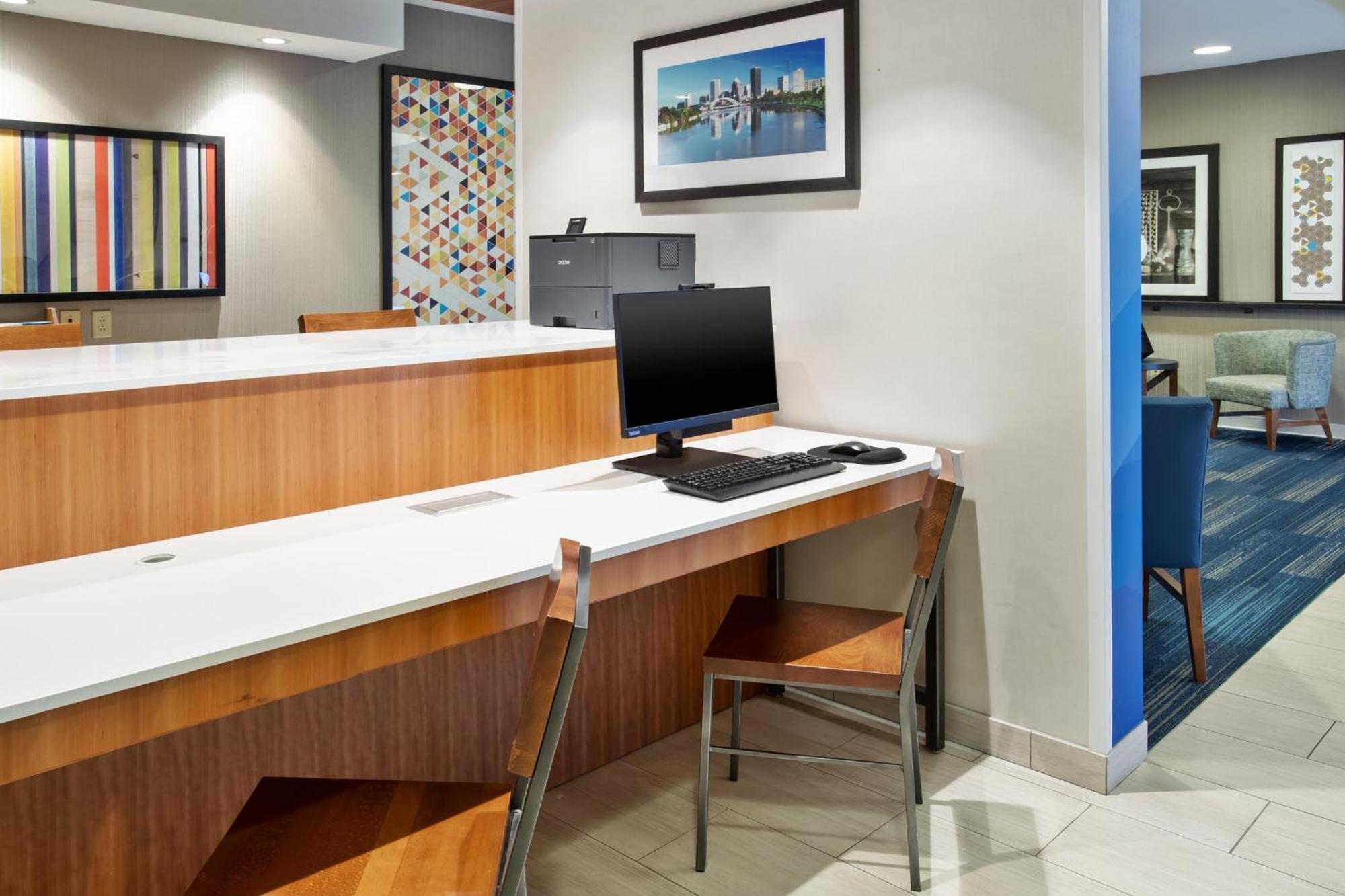 Holiday Inn Express Hotel & Suites Rochester Webster By Ihg Exterior photo