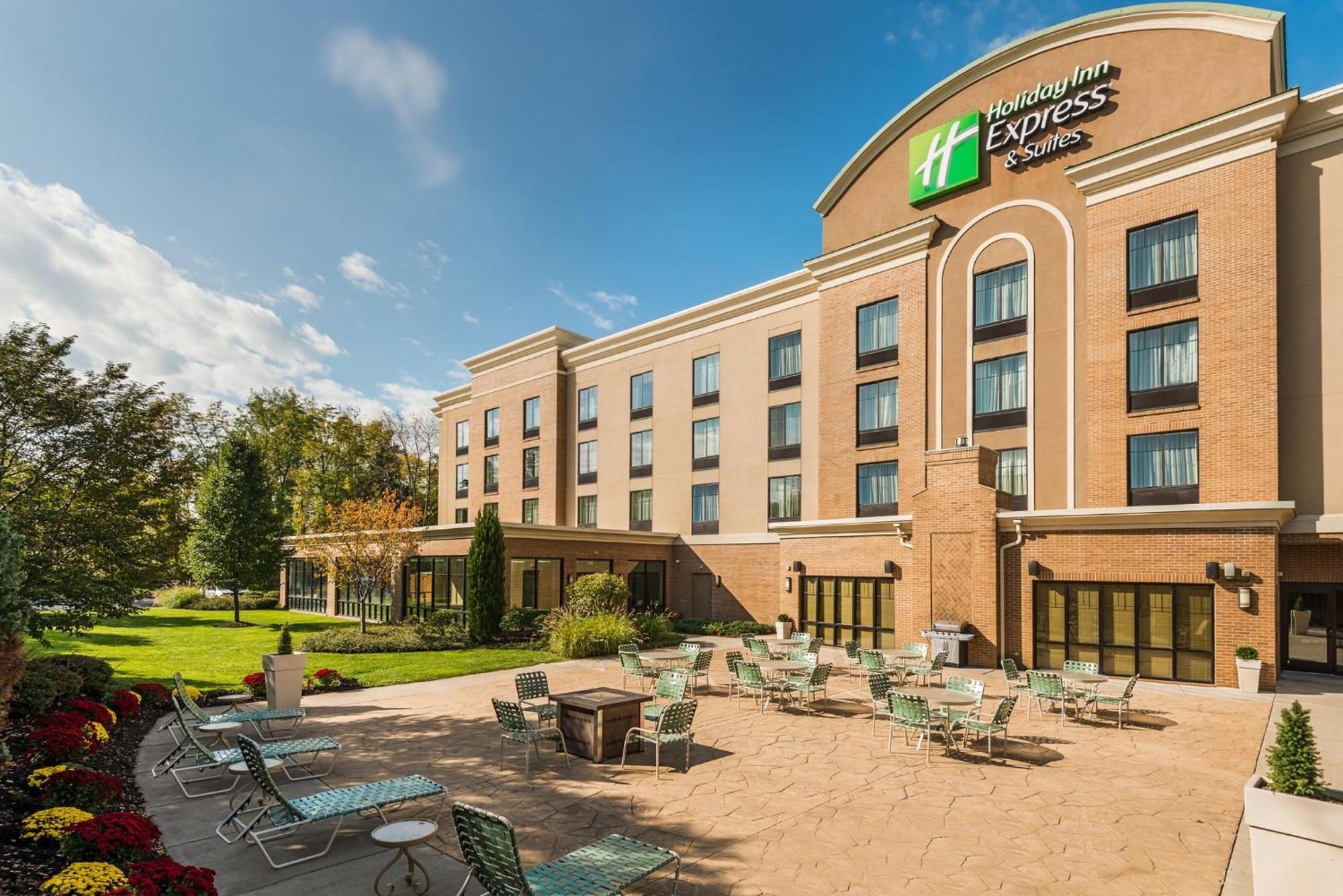 Holiday Inn Express Hotel & Suites Rochester Webster By Ihg Exterior photo