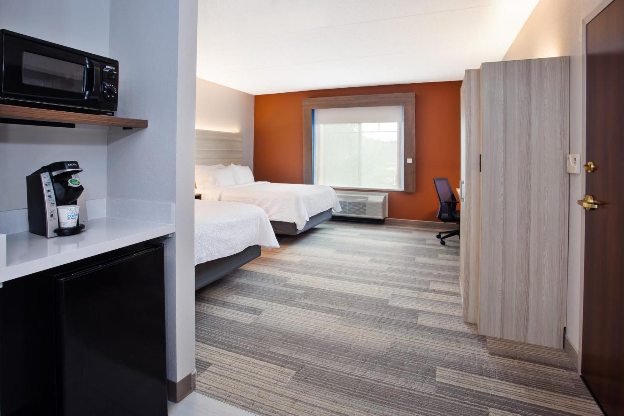Holiday Inn Express Hotel & Suites Rochester Webster By Ihg Exterior photo
