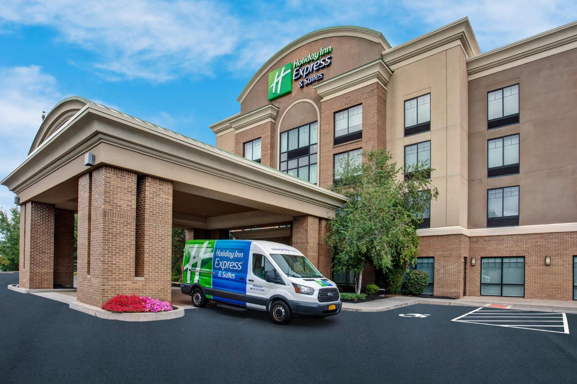 Holiday Inn Express Hotel & Suites Rochester Webster By Ihg Exterior photo