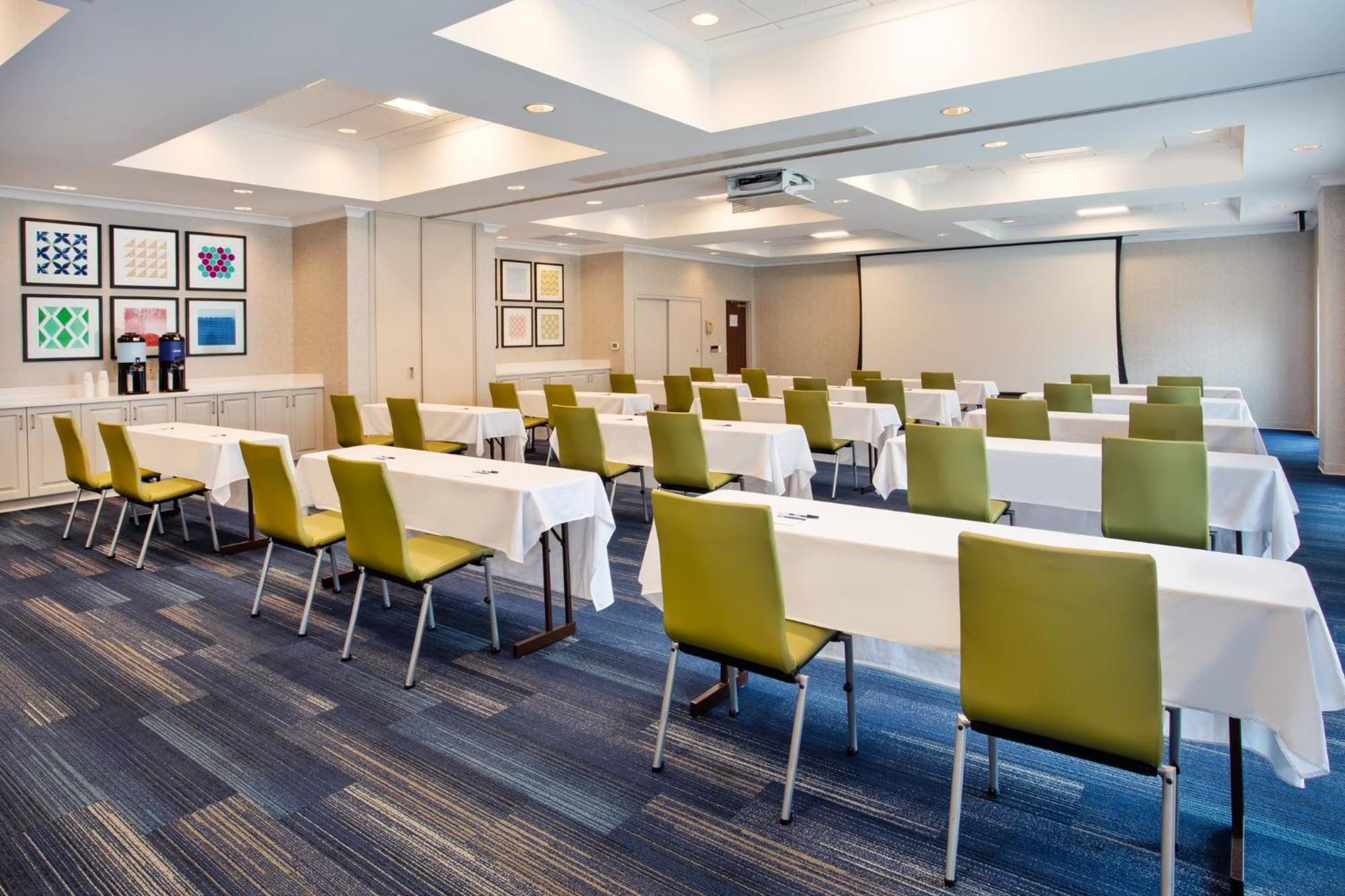 Holiday Inn Express Hotel & Suites Rochester Webster By Ihg Exterior photo