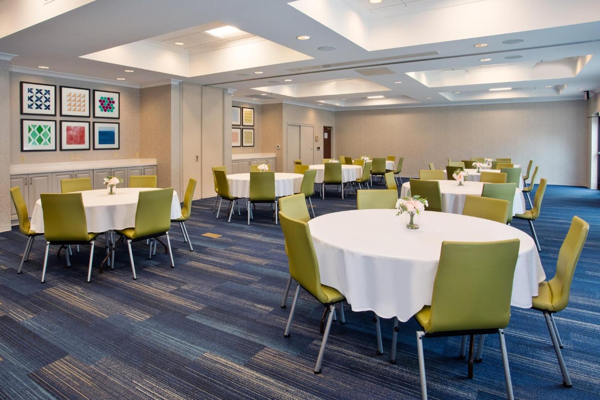 Holiday Inn Express Hotel & Suites Rochester Webster By Ihg Exterior photo