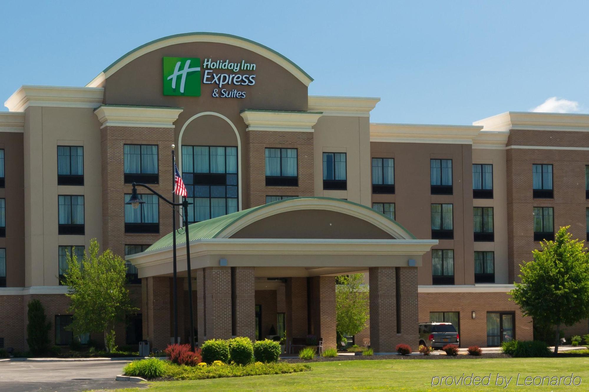 Holiday Inn Express Hotel & Suites Rochester Webster By Ihg Exterior photo